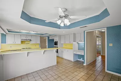 415 Dasher Drive, Lakeway, TX 78734 - Photo 16