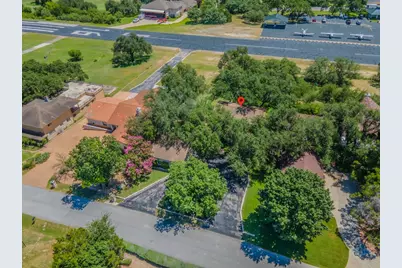 415 Dasher Drive, Lakeway, TX 78734 - Photo 30