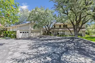 415 Dasher Dr, Lakeway, TX 78734 - Photo 1