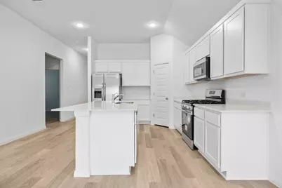 222 Spirit Street, Elgin, TX 78621 - Photo 8