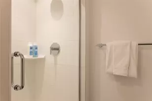 49 Navasota St, Austin, TX 78702 - Photo 10