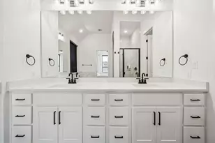 269 Iron Crk Wy, Kyle, TX 78745 - Photo 16