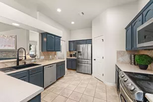 202 Dunkeld Dr, Spicewood, TX 78669 - Photo 14