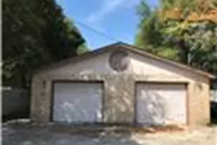 1305 N Bishop St, San Marcos, TX 78666 - Photo 1