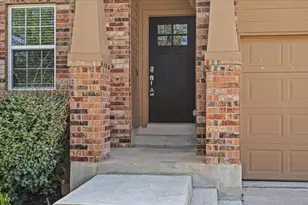 13513 Kearns Dr, Pflugerville, TX 78660 - Photo 2