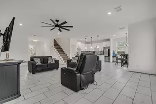 199 McDonald Ln W, Cedar Creek, TX 78612 - Photo 10