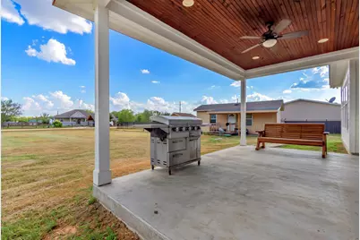 199 McDonald Lane W, Cedar Creek, TX 78612 - Photo 24