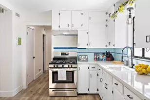 1317 Cloverleaf Dr, Austin, TX 78723 - Photo 14