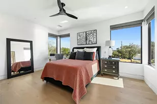 8209 Two Coves Dr, Austin, TX 78730 - Photo 18