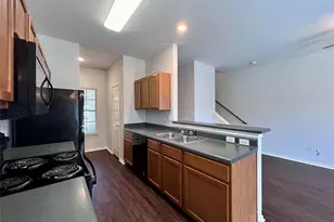 12307 Abney Dr, Austin, TX 78729 - Photo 4