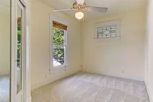 200 W 40th St, Austin, TX 78751 - Photo 20