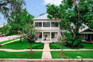 200 W 40th St, Austin, TX 78751 - Photo 2