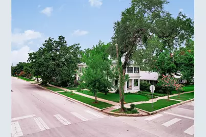 200 W 40th Street, Austin, TX 78751 - Photo 28