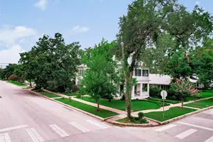 200 W 40th St, Austin, TX 78751 - Photo 28