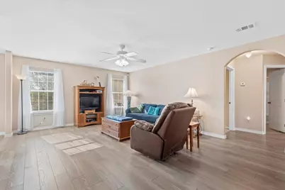 351 Cardinal Drive, Paige, TX 78659 - Photo 8