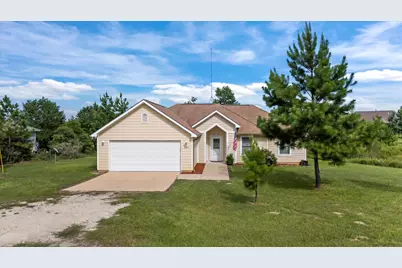 351 Cardinal Drive, Paige, TX 78659 - Photo 2