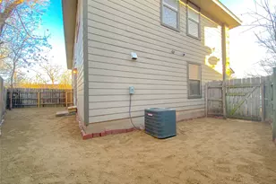 5201 Bogey Ct, Austin, TX 78744 - Photo 16