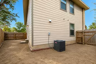 5201 Bogey Ct, Austin, TX 78744 - Photo 12