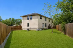 5201 Bogey Ct, Austin, TX 78744 - Photo 16