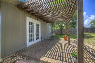 1905 Castle Gate Cir, San Marcos, TX 78666 - Photo 26