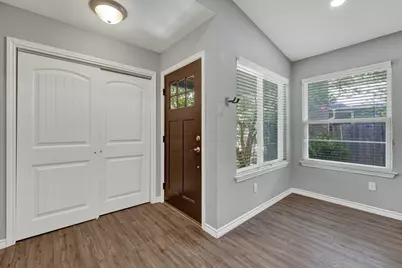 1905 Castle Gate Circle, San Marcos, TX 78666 - Photo 4