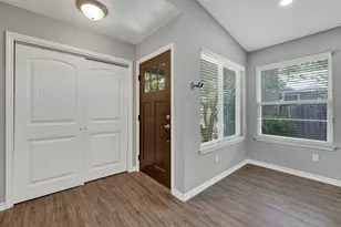 1905 Castle Gate Cir, San Marcos, TX 78666 - Photo 4