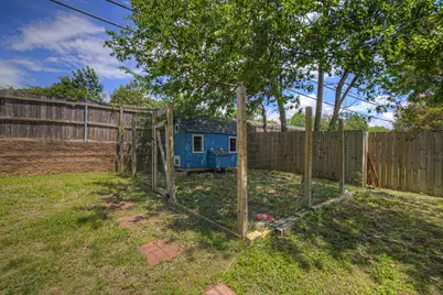 1905 Castle Gate Circle, San Marcos, TX 78666 - Photo 34