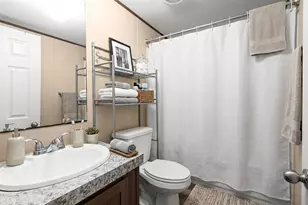 341 SW Front St, Bartlett, TX 76511 - Photo 18