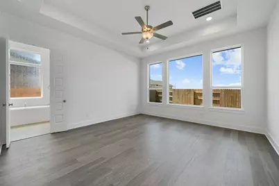 820 S Hemingway Loop, Liberty Hill, TX 78642 - Photo 16