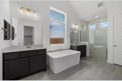 820 S Hemingway Loop, Liberty Hill, TX 78642 - Photo 18