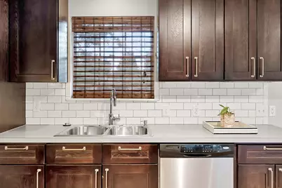 4308 Airport Boulevard, Austin, TX 78722 - Photo 16