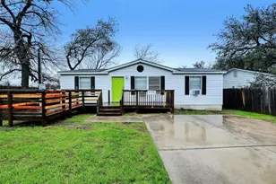1190 Ridge Dr, Austin, TX 78721 - Photo 1