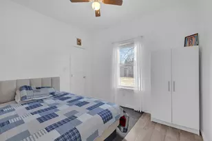 114 Crepe Myrtle Pkwy, Elgin, TX 78621 - Photo 22