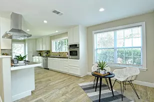 4301 Balcones Woods Dr, Austin, TX 78759 - Photo 10