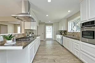 4301 Balcones Woods Dr, Austin, TX 78759 - Photo 8