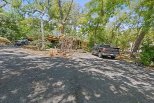 905 N LBJ Dr, San Marcos, TX 78666 - Photo 8