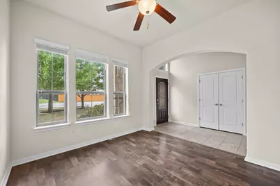 8109 Annalise Drive, Austin, TX 78744 - Photo 4