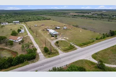 14600 F M Road 812, Del Valle, TX 78617 - Photo 2