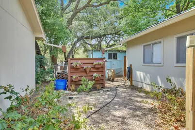 107 Taylor Drive, Spicewood, TX 78669 - Photo 32