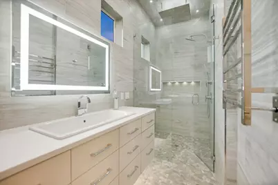 116 Wennmohs Place, Horseshoe Bay, TX 78657 - Photo 30