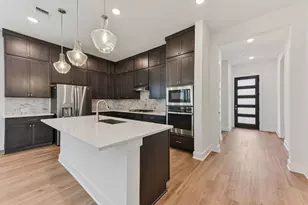 7517 Boyd Hvn Dr, Austin, TX 78744 - Photo 16