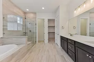 7517 Boyd Hvn Dr, Austin, TX 78744 - Photo 12