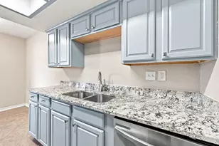 2600 Penny Ln, Austin, TX 78757 - Photo 8