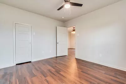 112 Gazley Street, Smithville, TX 78957 - Photo 18