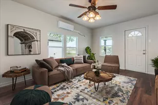 112 Gazley St, Smithville, TX 78957 - Photo 4