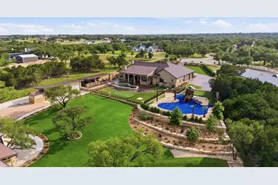 105 Esperanza Petal Pass, Liberty Hill, TX 78642 - Photo 2