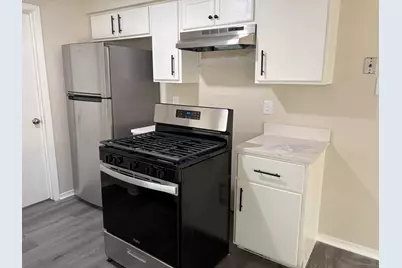 2524 Chaparral Trail, Austin, TX 78744 - Photo 8