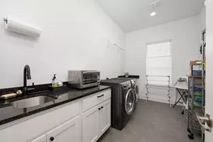 438 Pear Tree Ln, Austin, TX 78737 - Photo 22