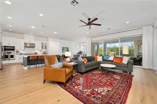 438 Pear Tree Ln, Austin, TX 78737 - Photo 8