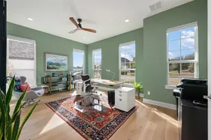 438 Pear Tree Ln, Austin, TX 78737 - Photo 6